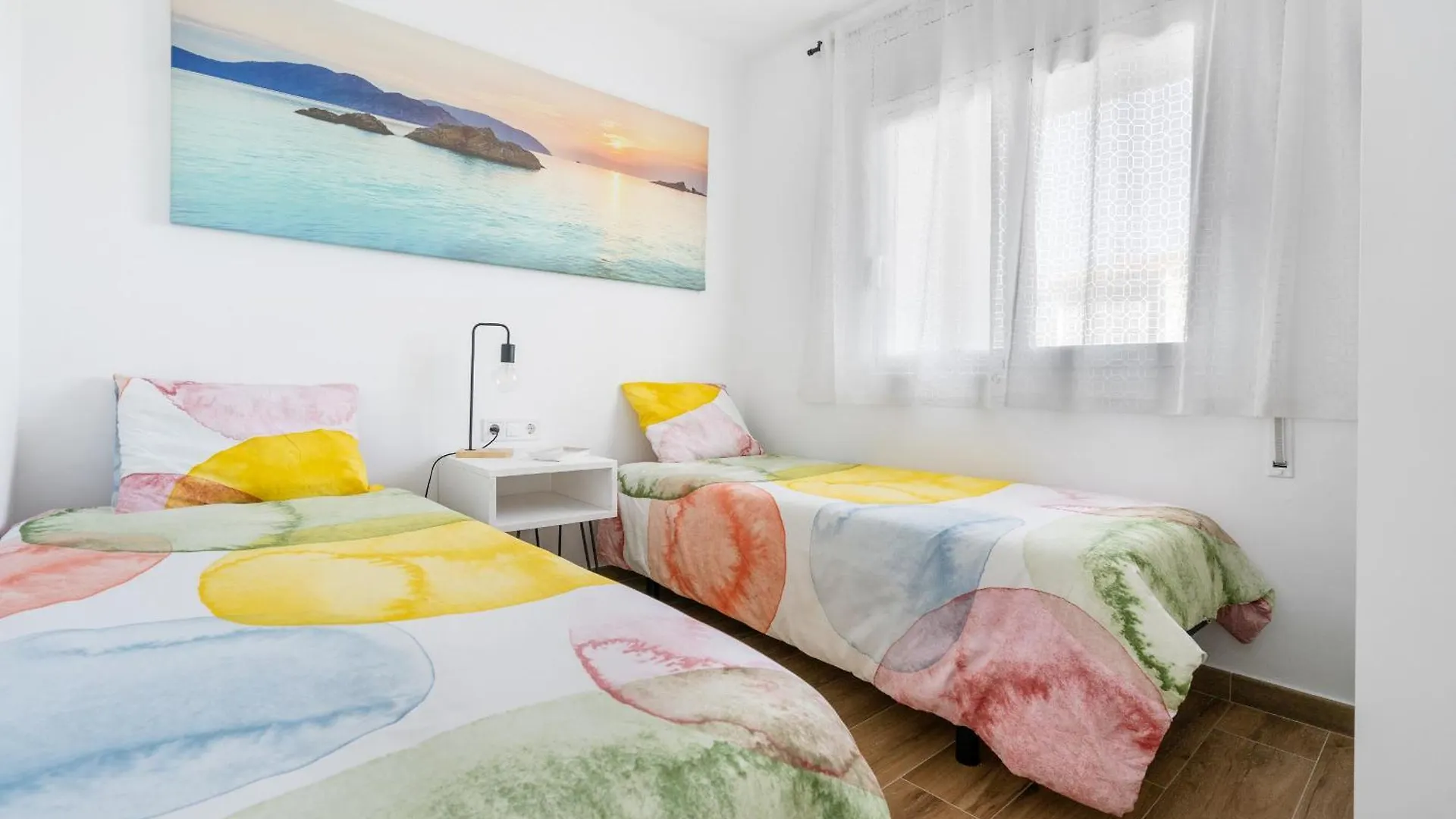 Welcs Apartamento 151 Pda Con Piscina カロンジェ アパート